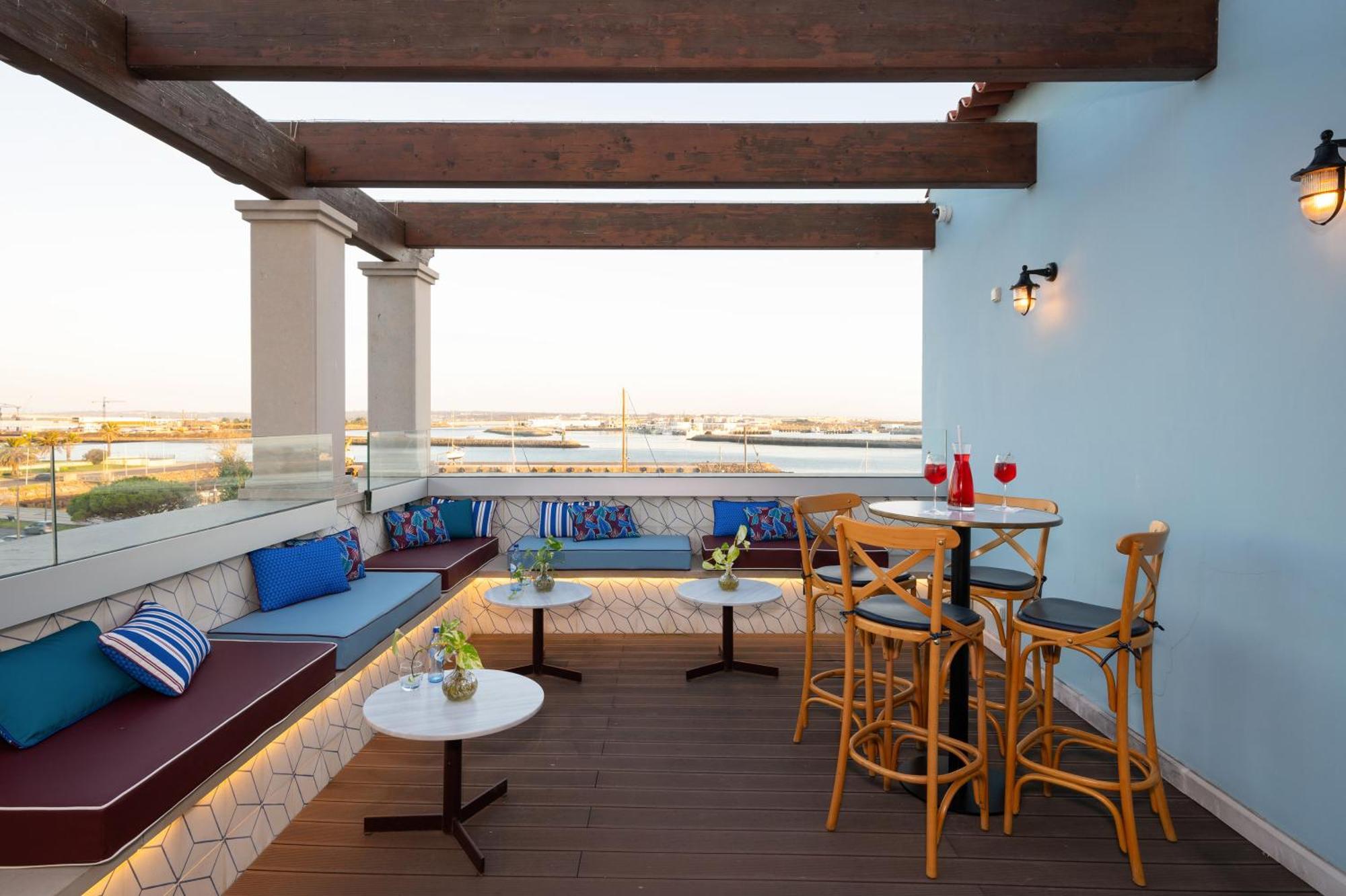 Dona Maria Hotel Фігейра-да-Фош Екстер'єр фото