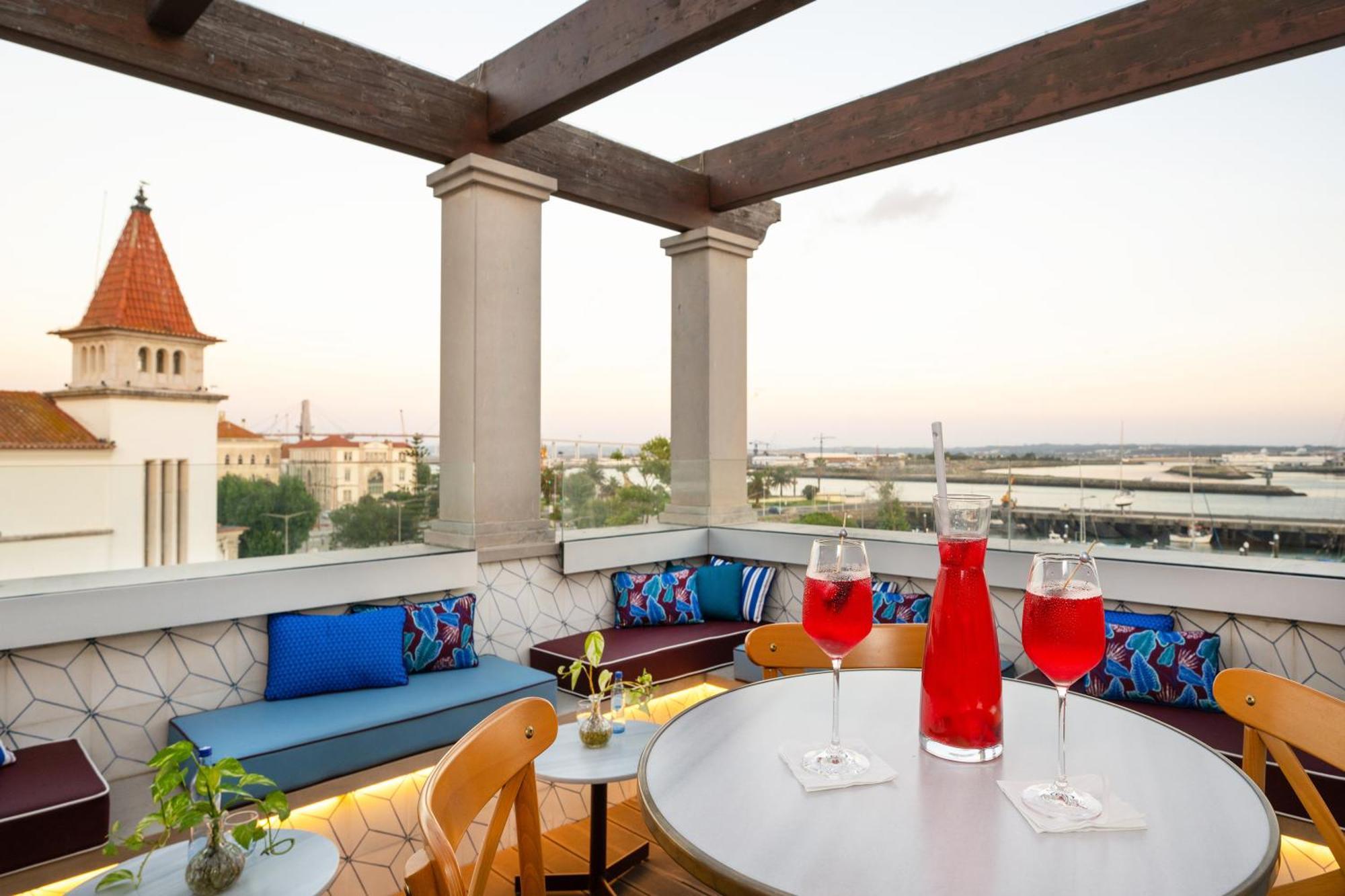 Dona Maria Hotel Фігейра-да-Фош Екстер'єр фото